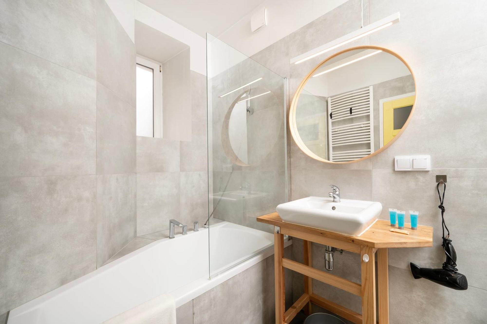 Central Family Apartment Lodz  Luaran gambar